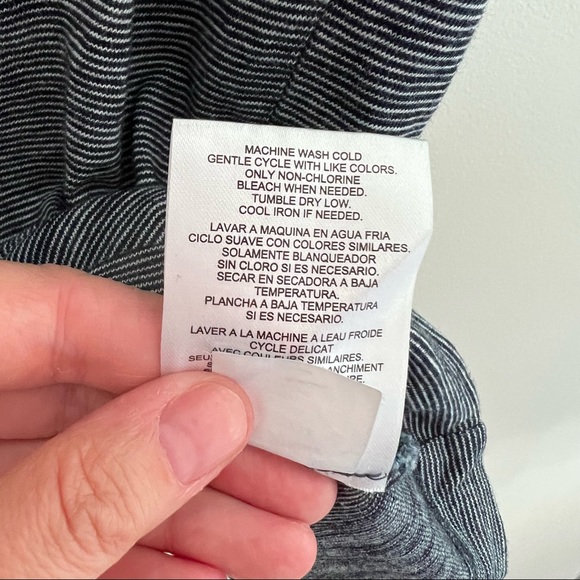 Jones New York Blue With White Striped T-Shirt Size XL - Picture 8 of 8